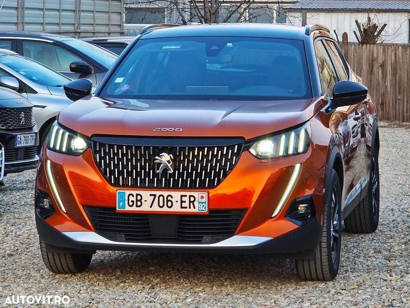 Second-hand Peugeot 2008 GT 131 CP (96 kW) 2022 Culoareportocaliu SUV