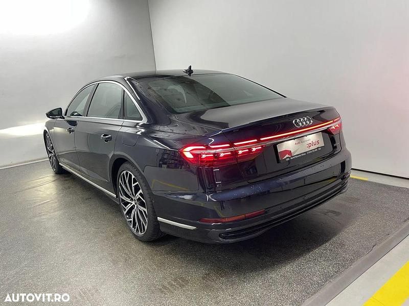 Second-hand Audi A8L Comfort 462 CP (339 kW) 2025 Culoarealbastru Berlinǎ