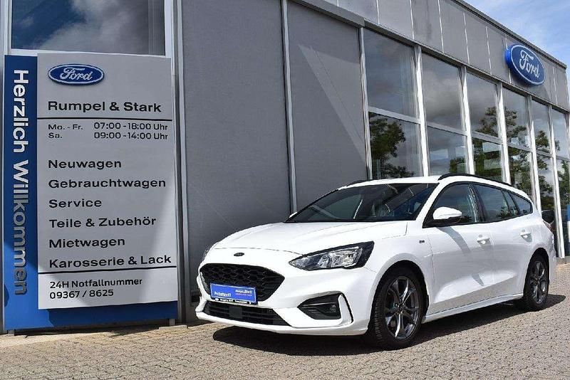Utilizat 2021 Ford Focus ST-Line | 15.671 EUR (Puțin scump) - Imagine 1/1