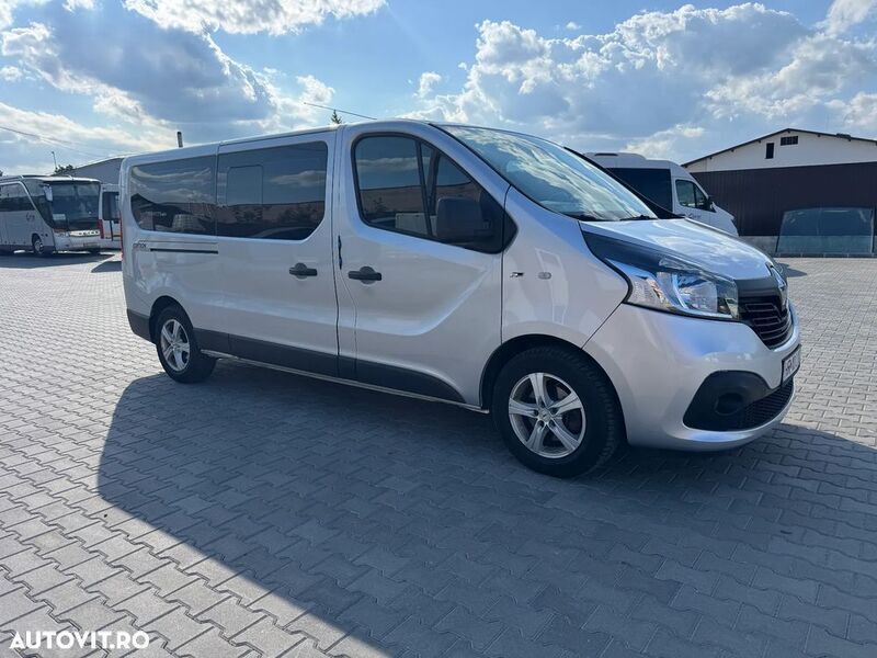 Argint Utilizat 2016 Renault Trafic Expression Van | 13.500 EUR - Imagine 1/4