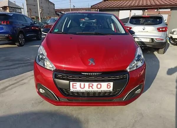 Second-hand Peugeot 208 Allure 110 CP (80 kW) 2017 Rosu Hatchback