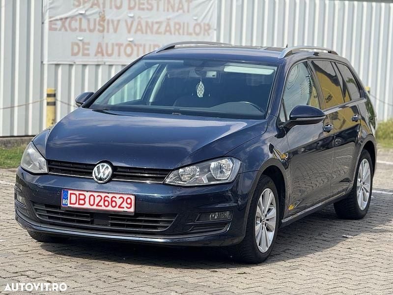 Culoarealbastru Utilizat 2015 VW Golf VII Comfortline Break | 5.999 EUR (Super Preț) - Imagine 1/4