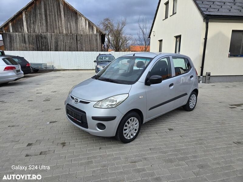 Second-hand Hyundai i10 Style 75 CP (55 kW) 2009 Gri Hatchback