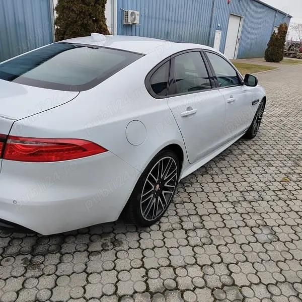 Second-hand Jaguar XF R-Sport 300 CP (220 kW) 2016 Berlinǎ