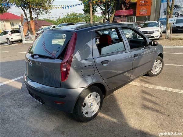 Second-hand Fiat Punto 60 CP (44 kW) 2004 Gri Hatchback