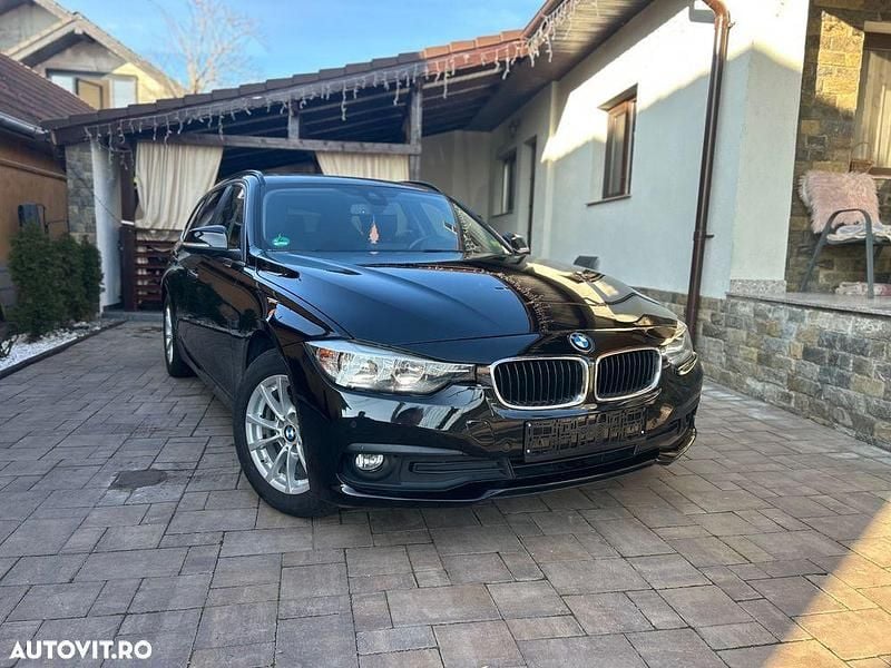 Second-hand BMW 318 Advantage 150 CP (110 kW) 2017 Culoarenegru Break
