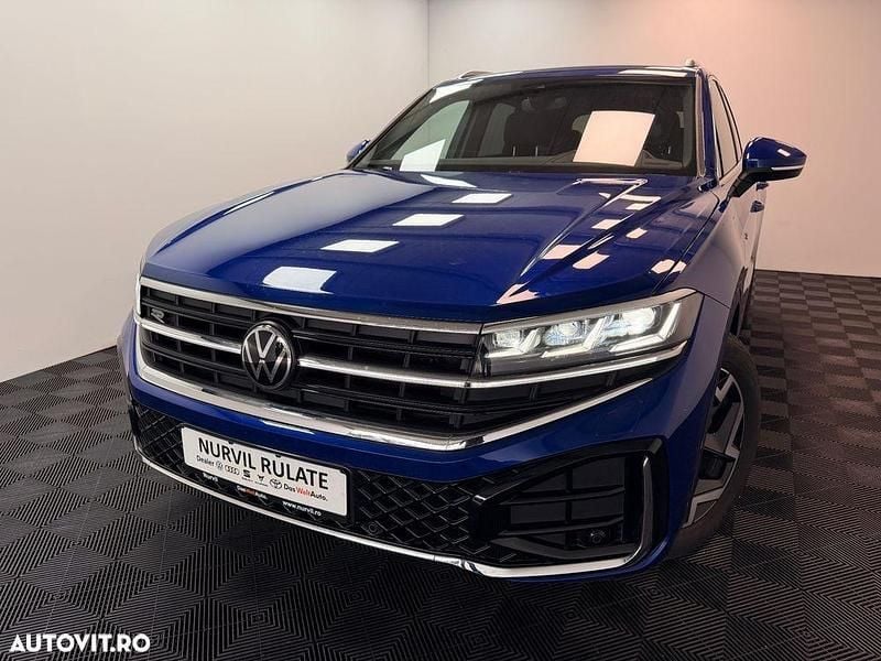 Culoarealbastru Utilizat 2025 VW Touareg R-line SUV | 59.956 EUR (Preț OK) - Imagine 1/4