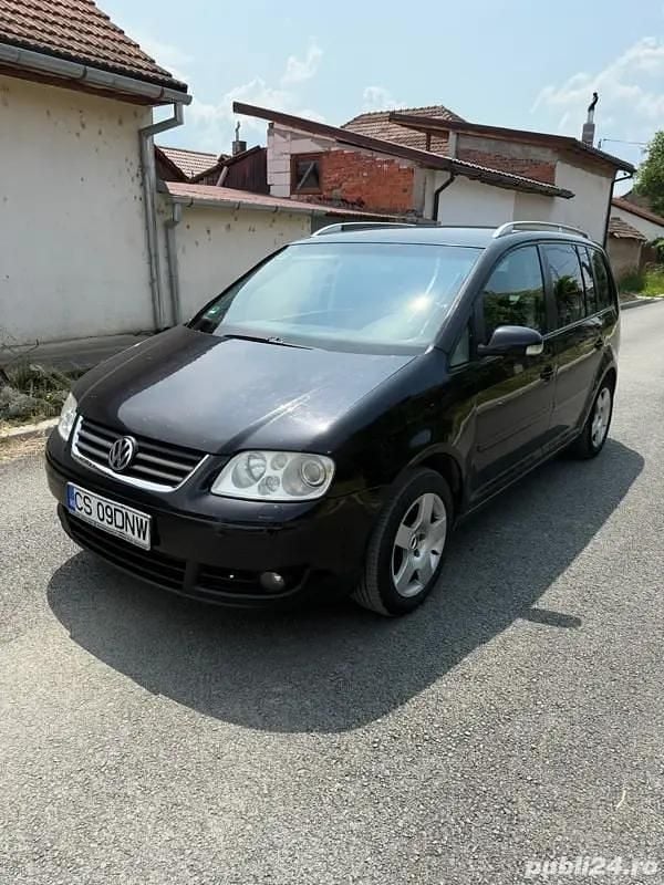 Utilizat 2005 VW Touran Monovolum | 1.800 EUR (Preț bun) - Imagine 1/4