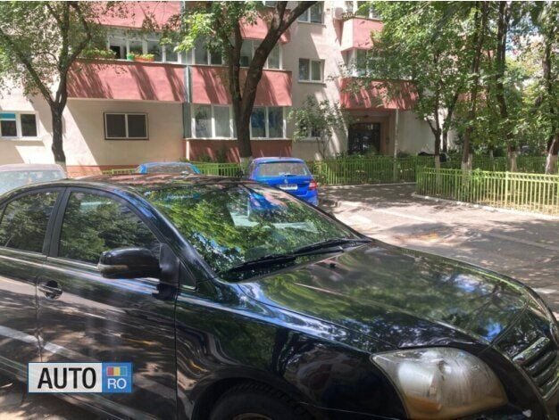 Second-hand Toyota Avensis 147 CP (108 kW) 2007 Negru Berlinǎ