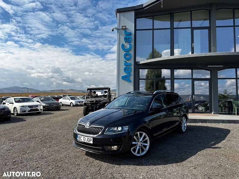 Culoarenegru Utilizat 2016 Skoda Octavia Style Break | 9.990 EUR (Preț OK) - Imagine 1/4