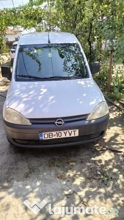 Utilizat 2004 Opel Combo Monovolum | 4.000 EUR - Imagine 1/4