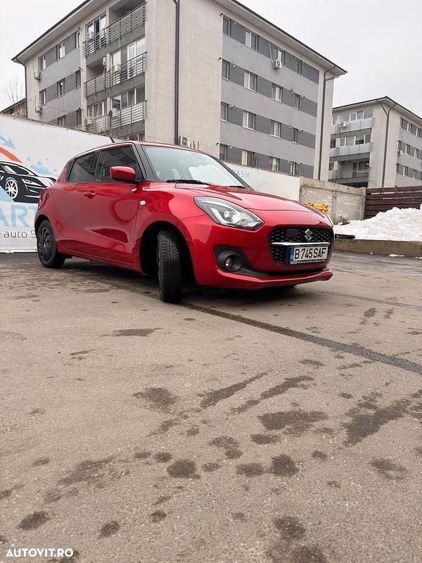 Second-hand Suzuki Swift 83 CP (61 kW) 2021 Culoarerosu Hatchback