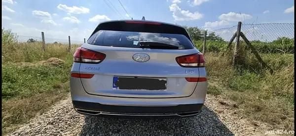Utilizat 2021 Hyundai i30 Break | 13.300 EUR (Preț OK) - Imagine 1/4