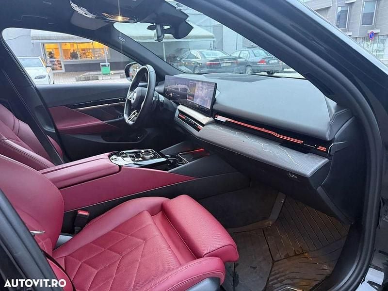 Second-hand BMW 520 197 CP (144 kW) 2024 Culoarenegru Berlinǎ