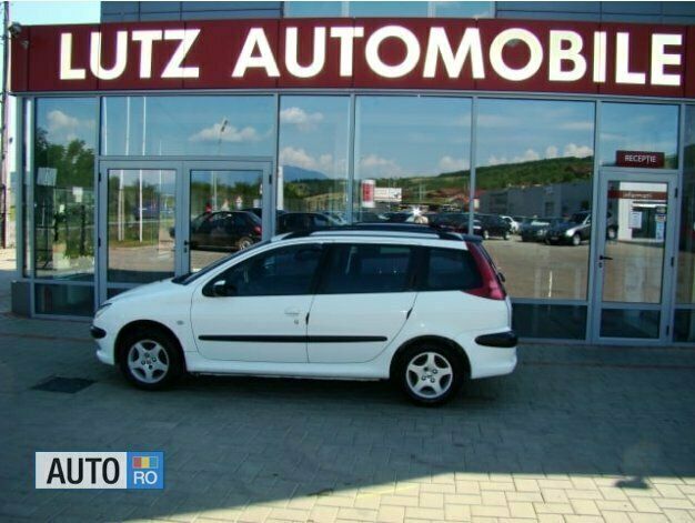 Second-hand Peugeot 206 68 CP (50 kW) 2004 Alb Break