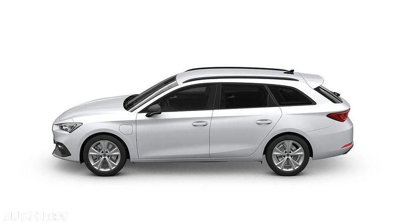 Nouă Seat Leon 150 CP (110 kW) 2025 Culoarealb Break