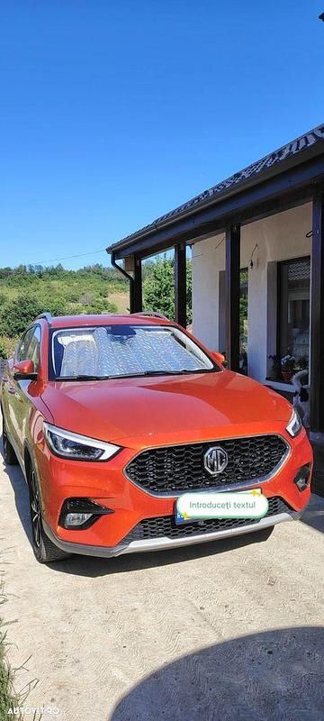 Portocaliu Utilizat 2022 MG ZS Berlinǎ | 13.900 EUR - Imagine 1/4