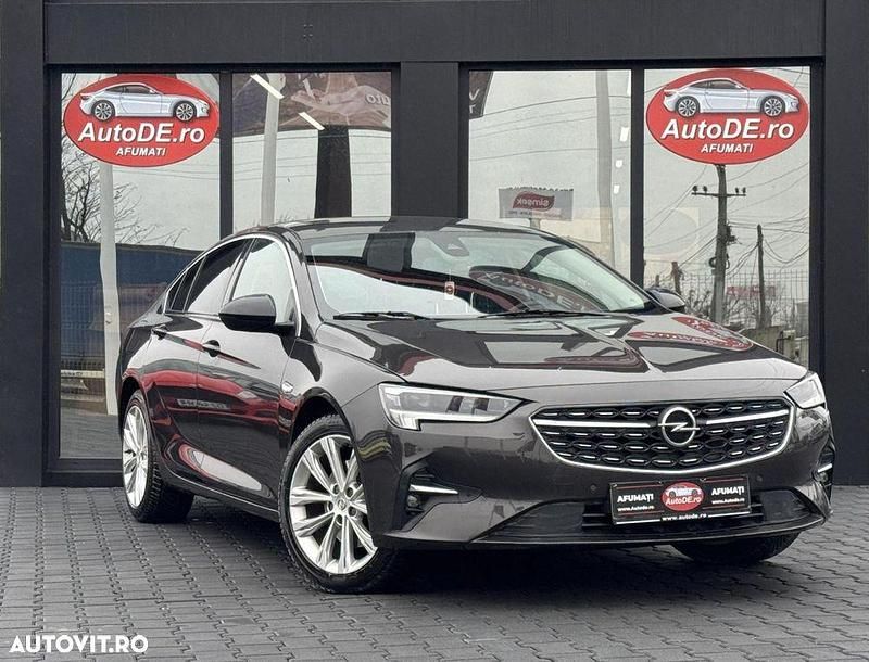 Second-hand Opel Insignia 174 CP (127 kW) 2021 Culoaregri Berlinǎ