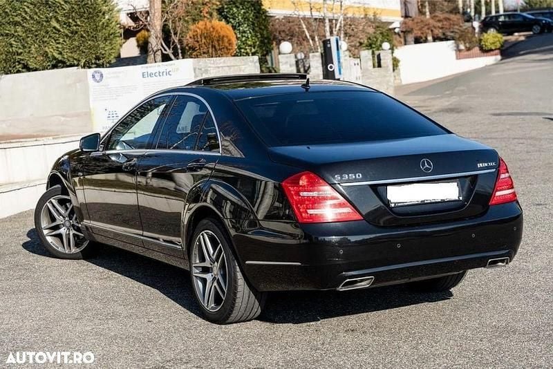 Second-hand Mercedes S350 258 CP (189 kW) 2011 Culoarenegru Berlinǎ