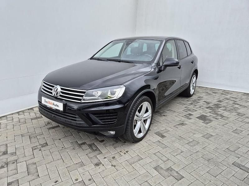 Negru Utilizat 2016 VW Touareg Supreme SUV | 19.990 EUR (Preț OK) - Imagine 1/4