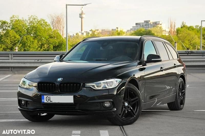 Culoarenegru Utilizat 2015 BMW 320 Comfort Edition Break | 12.750 EUR (Preț OK) - Imagine 1/4
