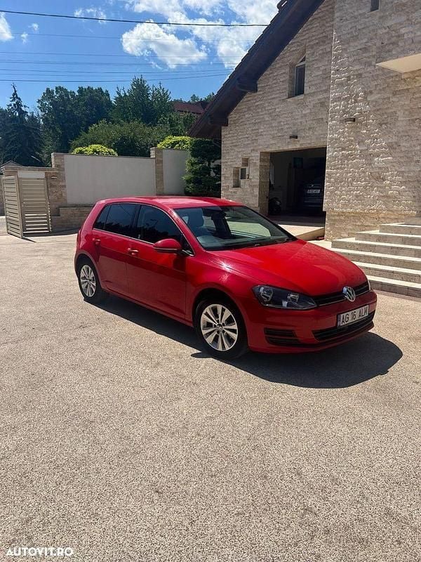 Rosu Utilizat 2014 VW Golf VII Comfortline | 4.000 EUR (Super Preț) - Imagine 1/4