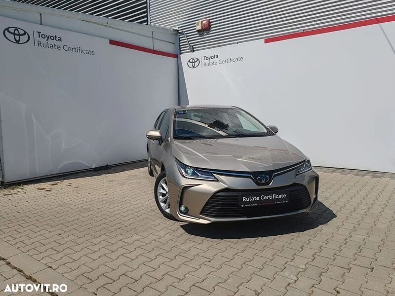 Galbeuriu Utilizat 2022 Toyota Corolla Berlinǎ | 20.749 EUR (Preț OK) - Imagine 1/4
