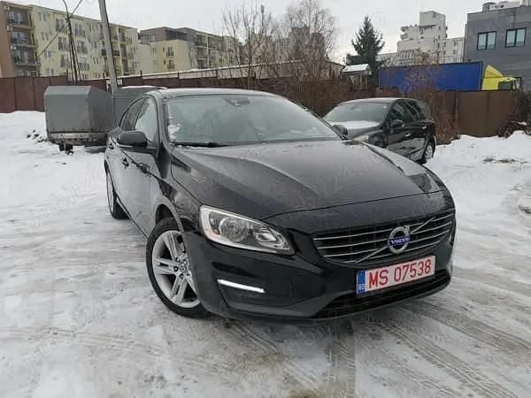 Second-hand Volvo S60 136 CP (100 kW) 2014 Negru Berlinǎ