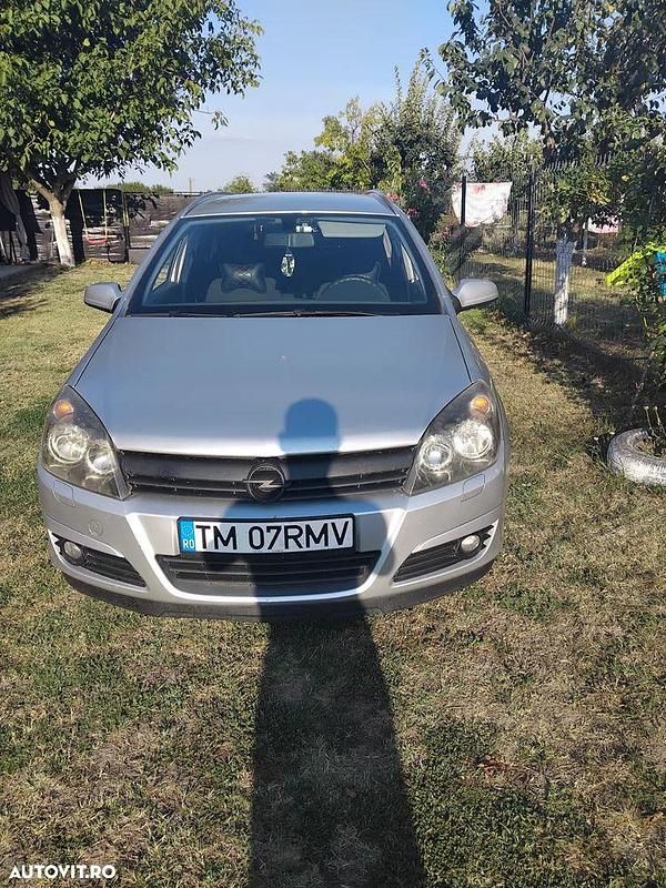 Culoaregri Utilizat 2004 Opel Astra Break | 1.400 EUR (Preț OK) - Imagine 1/4