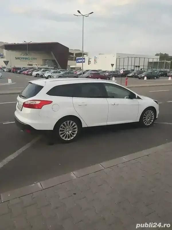 Utilizat 2011 Ford Focus Break | 5.500 EUR (Scump) - Imagine 1/4