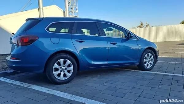 Second-hand Opel Astra 136 CP (100 kW) 2014 Break