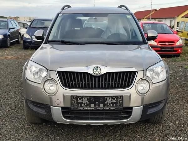 Utilizat 2011 Skoda Yeti SUV | 3.500 EUR - Imagine 1/4