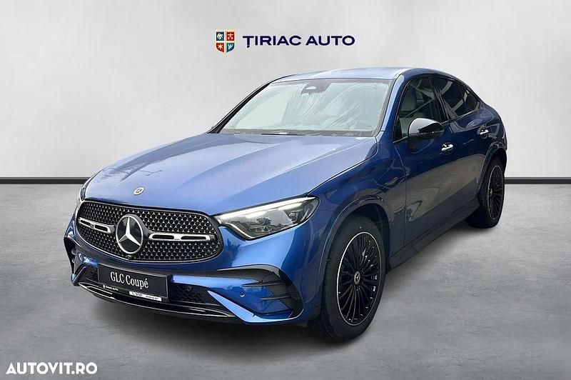 Culoarealbastru Nouă 2025 Mercedes GLC220 AMG line SUV | 78.187 EUR (Scump) - Imagine 1/4