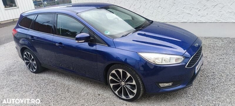 Albastru Utilizat 2015 Ford Focus Break | 5.500 EUR (Preț bun) - Imagine 1/4