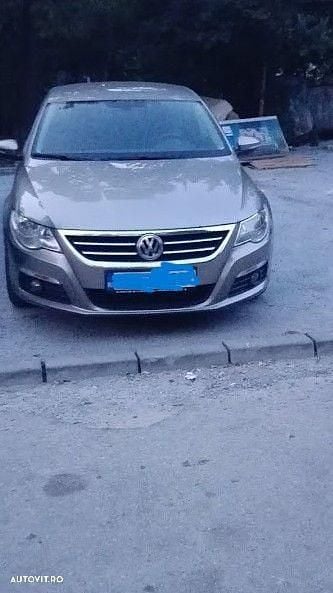 Second-hand VW Passat 160 CP (117 kW) 2008 Culoaremaro Berlinǎ