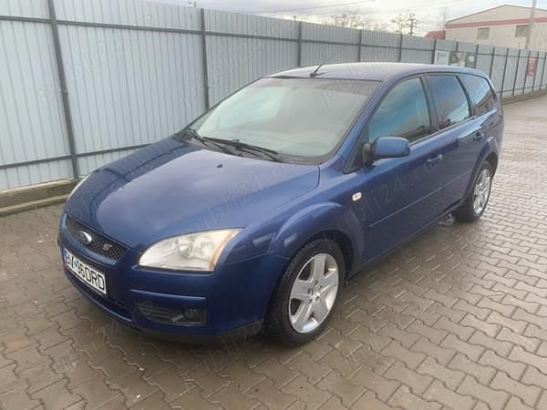 Albastru Utilizat 2007 Ford Focus Break | 1.450 EUR (Preț OK) - Imagine 1/4
