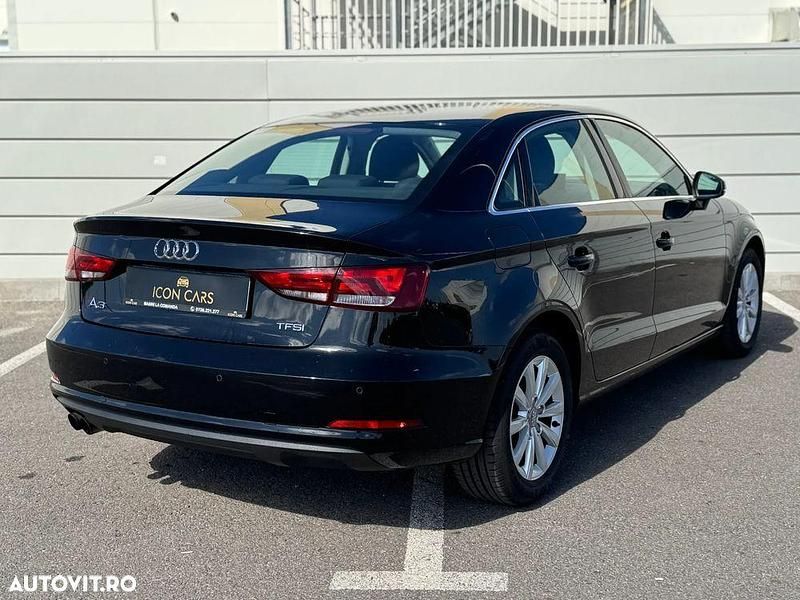Second-hand Audi A3 Attraction 125 CP (91 kW) 2014 Culoarenegru Berlinǎ