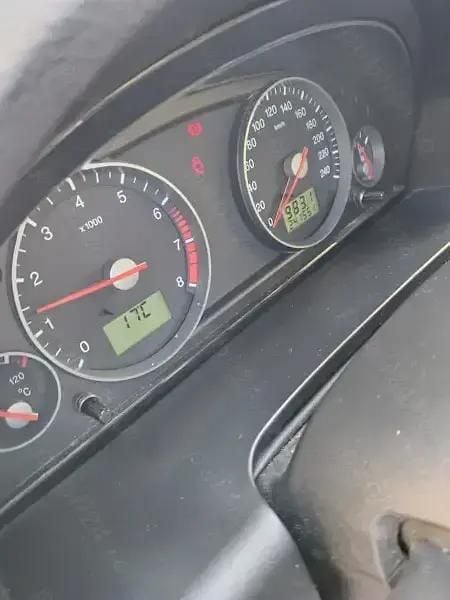 Utilizat 2006 Ford Mondeo Hatchback | 1.500 EUR (Preț OK) - Imagine 1/4