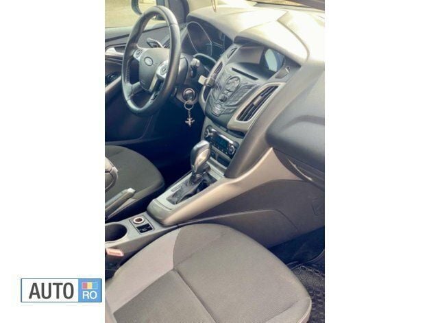 Second-hand Ford Focus 125 CP (91 kW) 2012 Negru Break