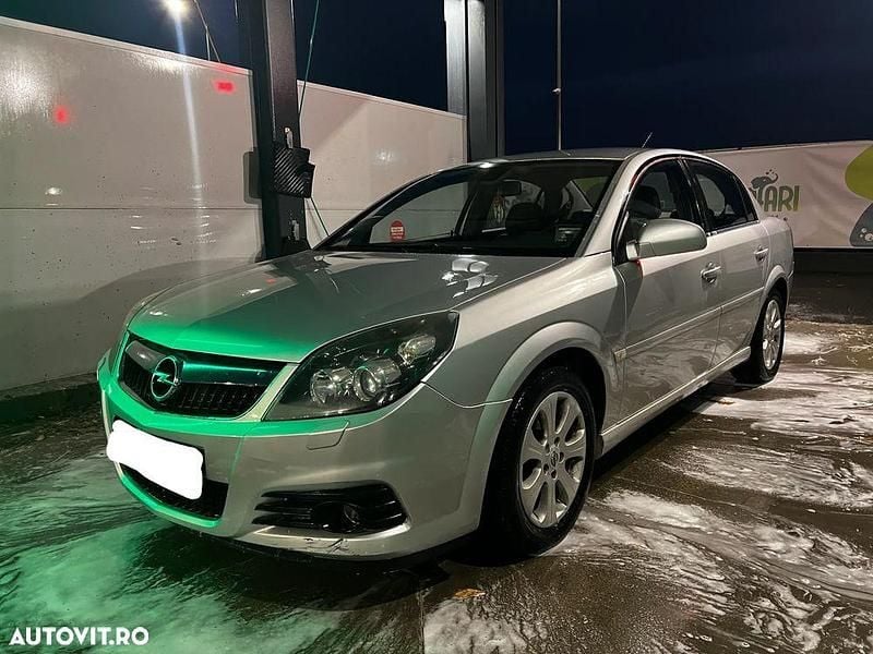 Culoaregri Second-hand 2008 Opel Vectra Elegance Berlinǎ | 2.800 EUR (Preț bun) - Imagine 1/4
