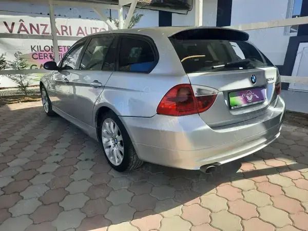 Second-hand BMW 320 Luxury Line 164 CP (120 kW) 2007 Gri Break
