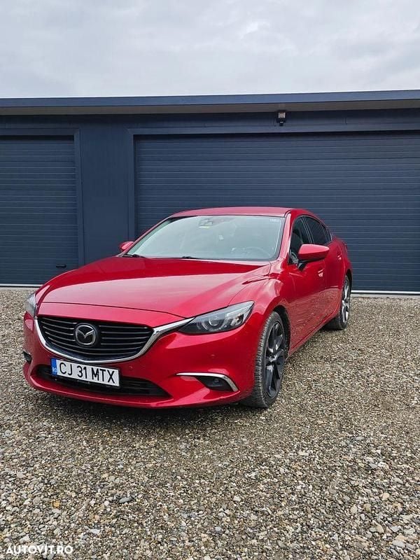 Second-hand Mazda 6 Sports-Line 175 CP (128 kW) 2016 Culoarerosu Berlinǎ
