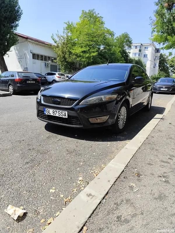 Negru Utilizat 2008 Ford Mondeo Berlinǎ | 3.600 EUR (Preț OK) - Imagine 1/4