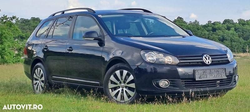 Culoarenegru Utilizat 2013 VW Golf VII Comfortline Break | 3.990 EUR (Preț bun) - Imagine 1/4