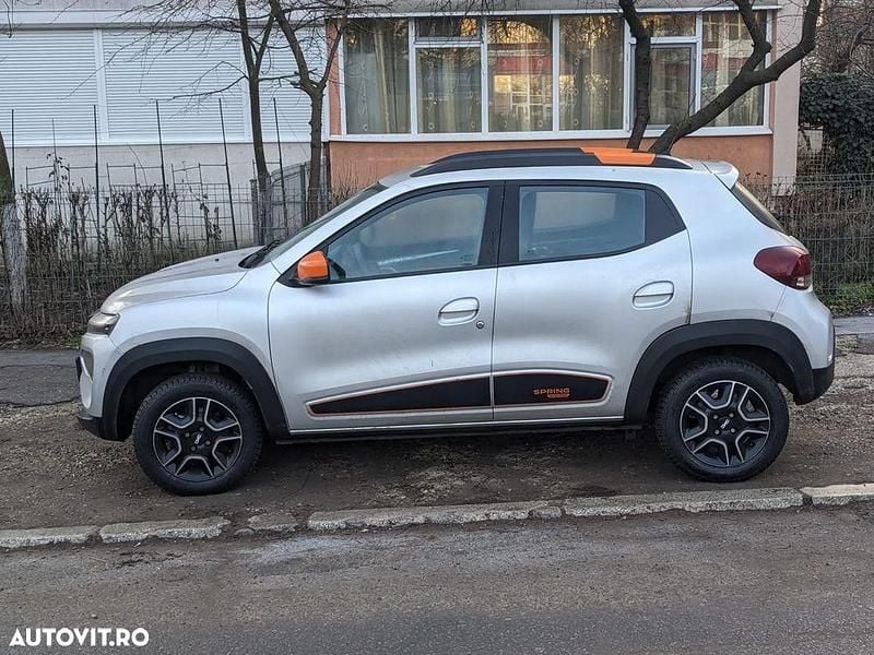 Second-hand Dacia Spring Extreme 33 kW (45 CP) 2023 Culoaregri Hatchback