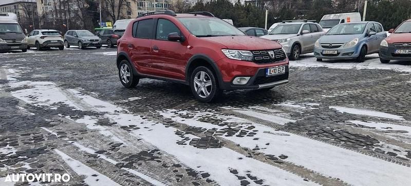 Culoarerosu Utilizat 2019 Dacia Sandero Stepway | 8.750 EUR (Preț OK) - Imagine 1/4