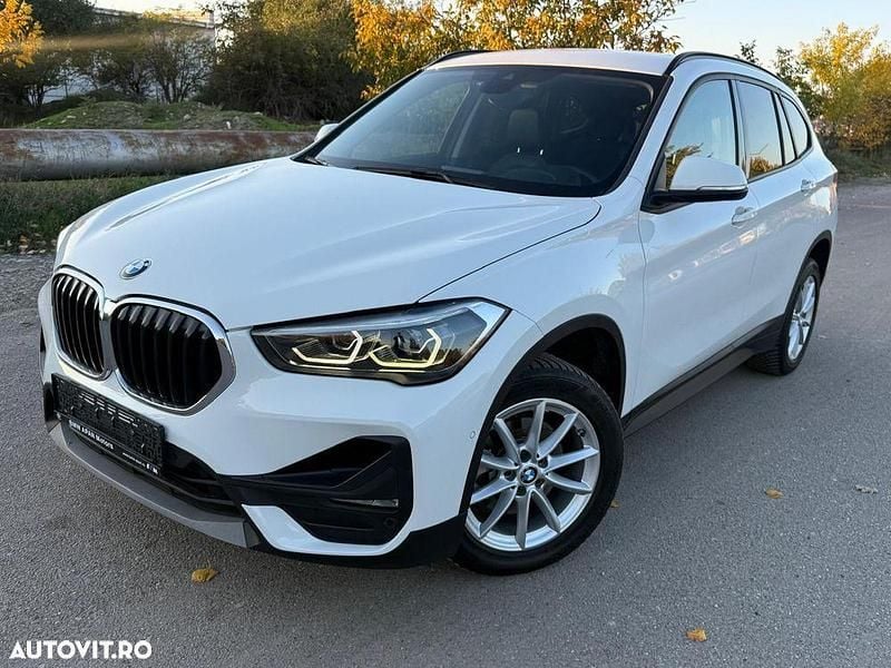 Culoarealb Utilizat 2021 BMW X1 Comfort Edition SUV | 15.900 EUR (Super Preț) - Imagine 1/4