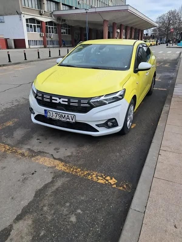 Second-hand Dacia Logan 100 CP (73 kW) 2022 Berlinǎ