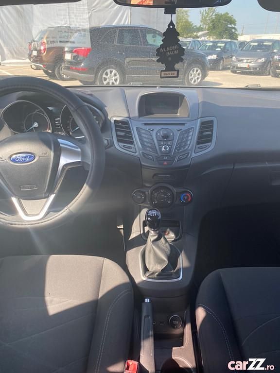 Utilizat 2014 Ford Fiesta Hatchback | 4.500 EUR - Imagine 1/1