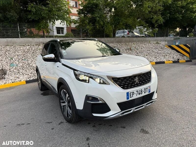 Alb Utilizat 2018 Peugeot 3008 GT SUV | 15.950 EUR (Super Preț) - Imagine 1/4